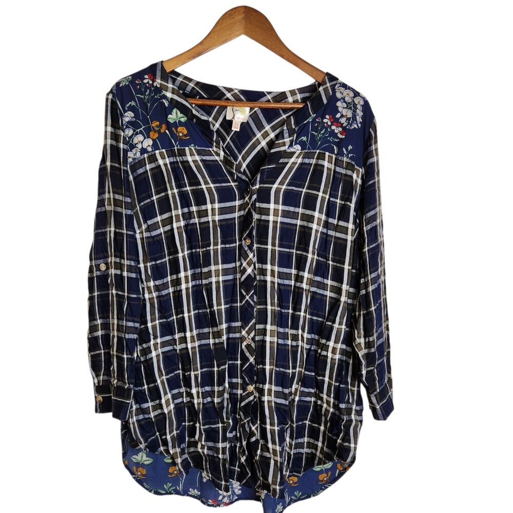 Fig & and Flower Womens 1X Blue Floral Plaid Boho Button Up LS Roll Tab Shirt